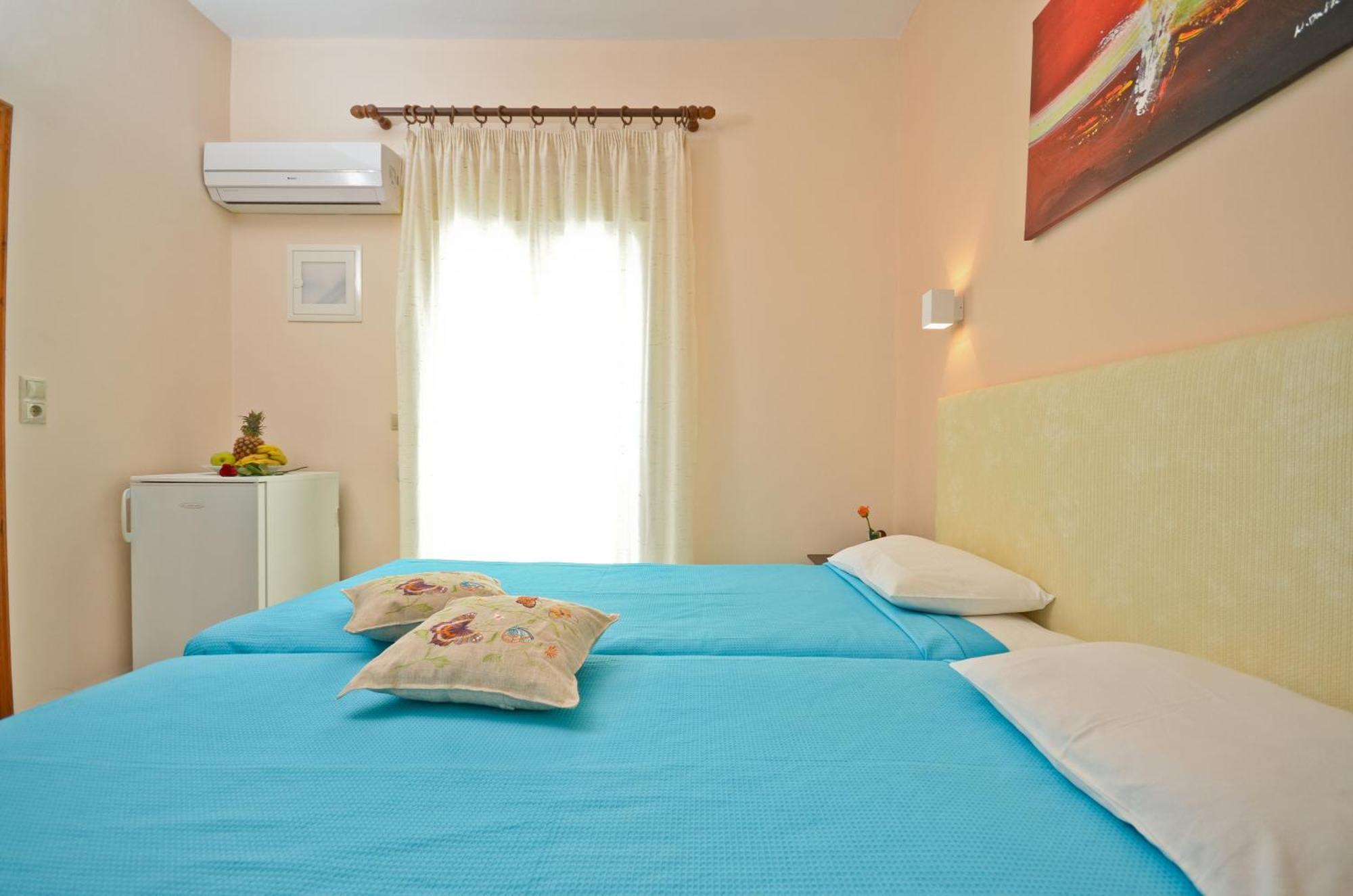 Margo Studios Naxos City Екстер'єр фото