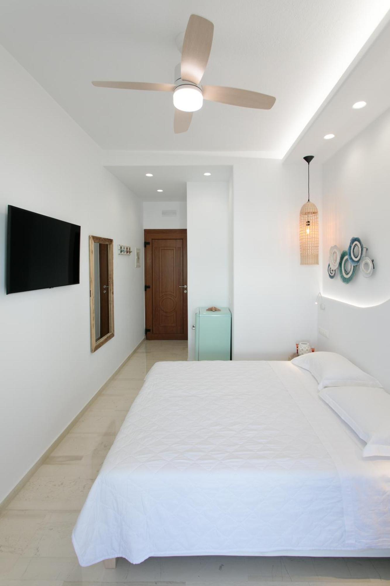 Margo Studios Naxos City Екстер'єр фото